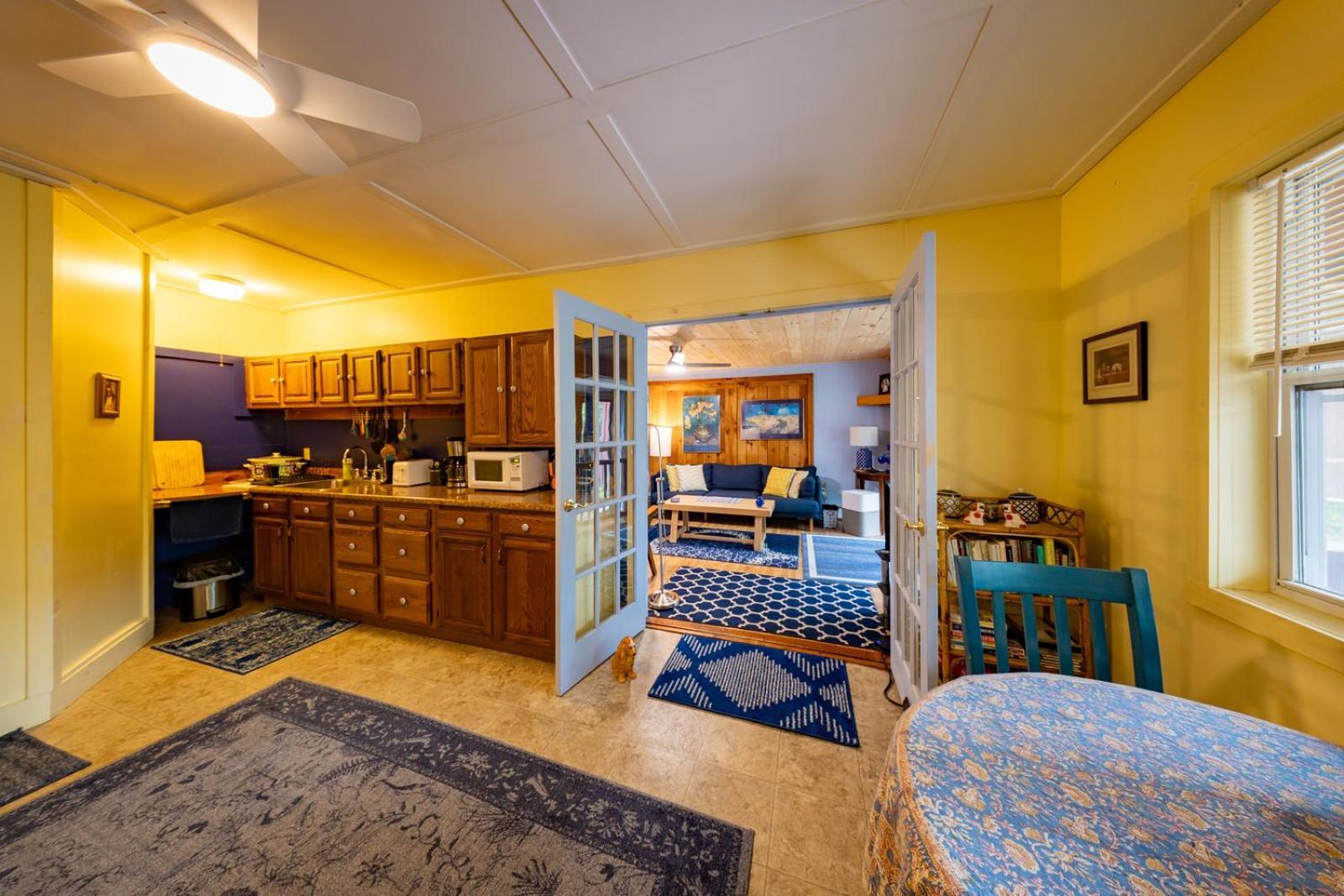 Cavalier Cottage B&B Shelburne Falls Exterior photo